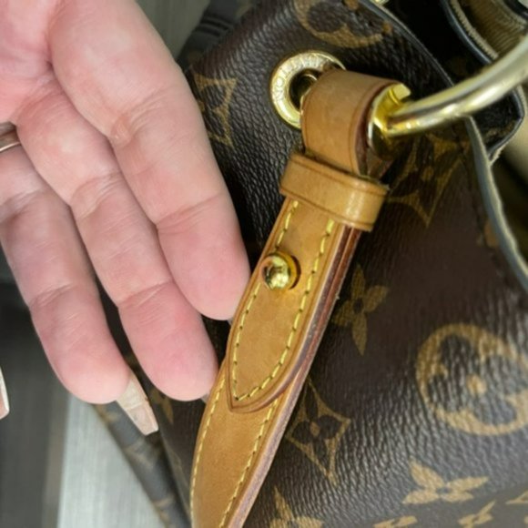 Louis Vuitton Graceful MM - Picture 9 of 15